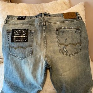 American Eagle Rugged Heritage Jeans